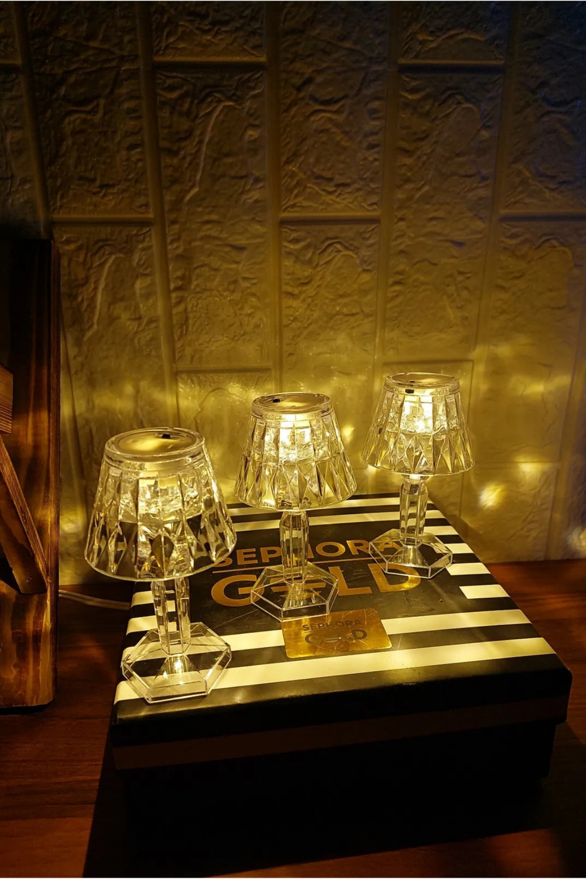 ITHINK DEKORATİF KRİSTAL TASARIM LED MASA LAMBASI LS-20 ITHINK DEKORATİF KRİSTAL TASARIM LED MASA LAMBASI LS-20